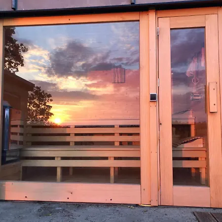 - D - Vyhlídka Nad řekou Apartmán Zdiby